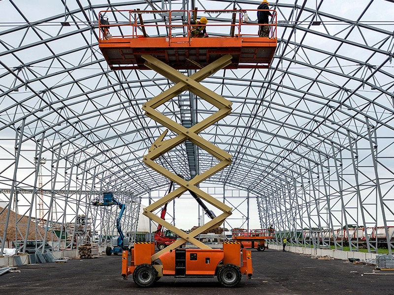 الميناء الشمالي يحقق تطبيقًا واسع النطاق لخط تجميع الطلاء الذكي