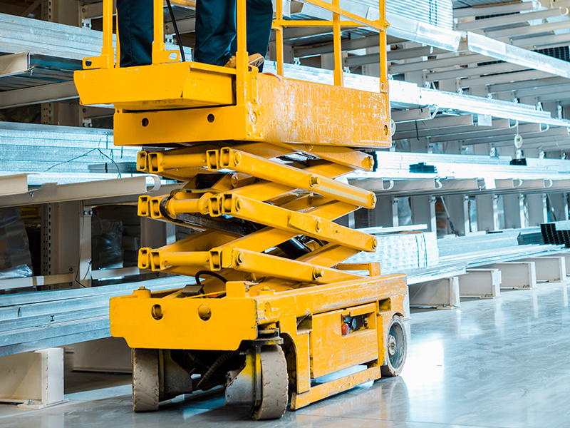 شركات شبكات الطاقة تعتمد على المعدات الذكية لتحسين كفاءة التفتيش